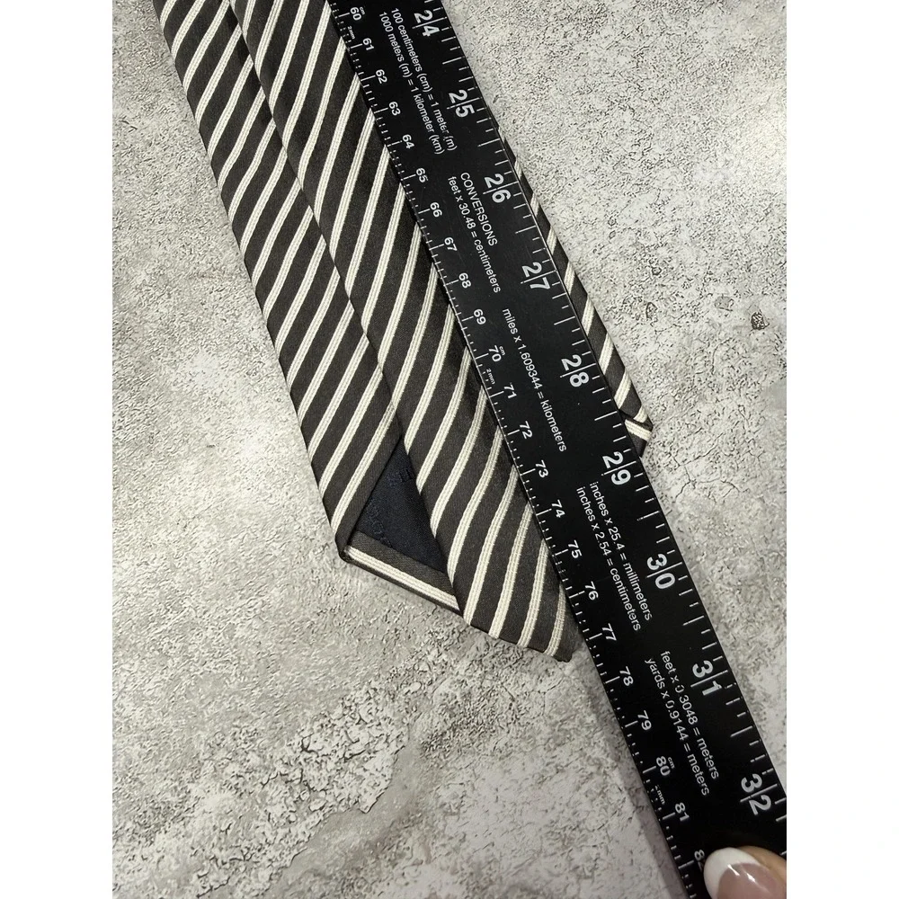 Woolworths Silk Tie Mens One Size Black Striped Pointed 100% Silk‎ Woven Necktie